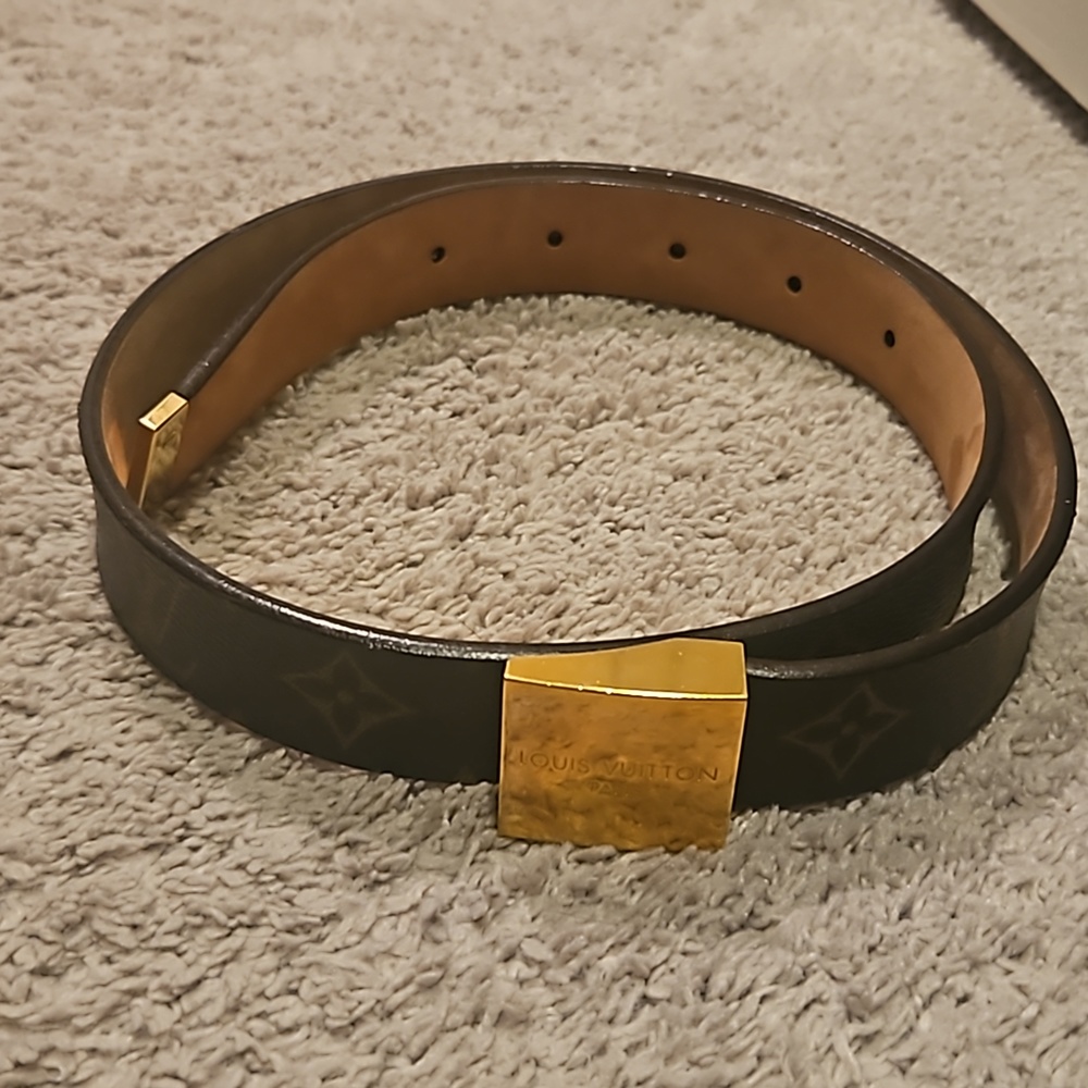 Vintage Louis Vuitton monogram belt